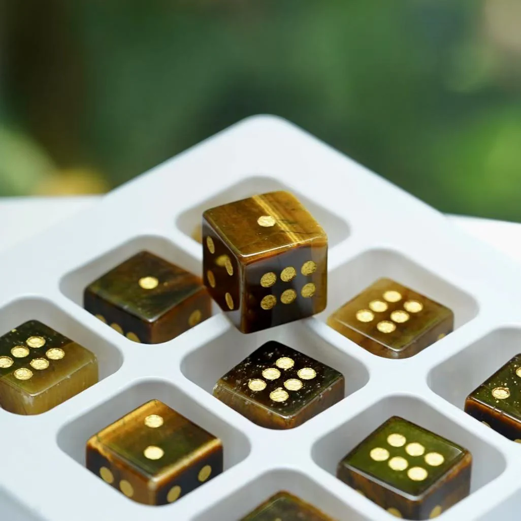 Thumbnail 12